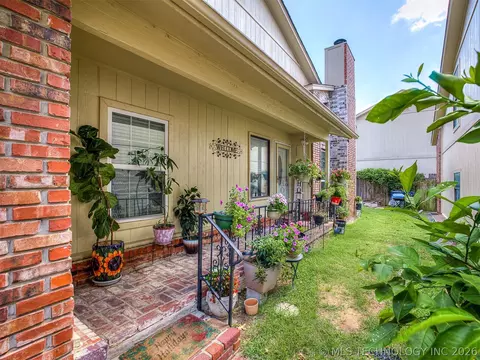 Exterior - 13033 E 28th Pl, Tulsa, OK 74134 photo 2 of 16