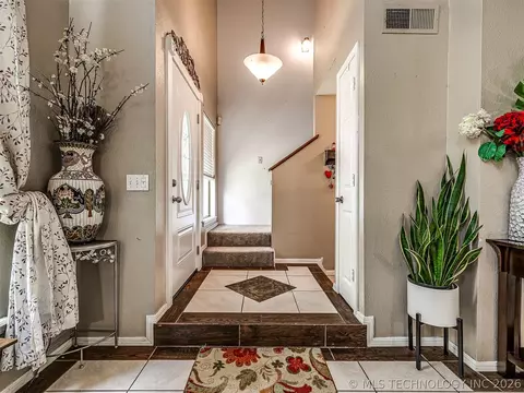 Entry Way - 13033 E 28th Pl, Tulsa, OK 74134 photo 1 of 5