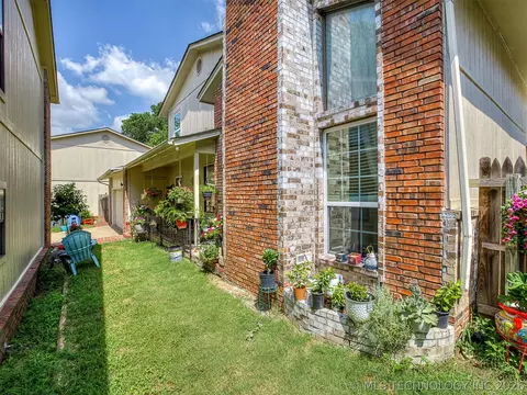 Exterior - 13033 E 28th Pl, Tulsa, OK 74134 photo 4 of 16