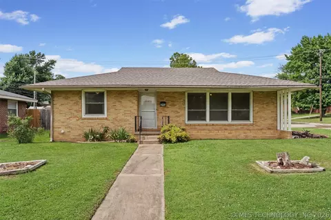 4112 E Frank Phillips Blvd, Bartlesville, OK 74006