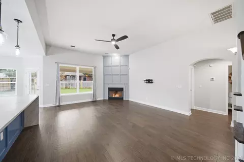 Living - 9108 E 77th St, Tulsa, OK 74133 photo 1 of 2