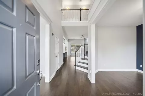 Entry Way - 9108 E 77th St, Tulsa, OK 74133 photo 1 of 3