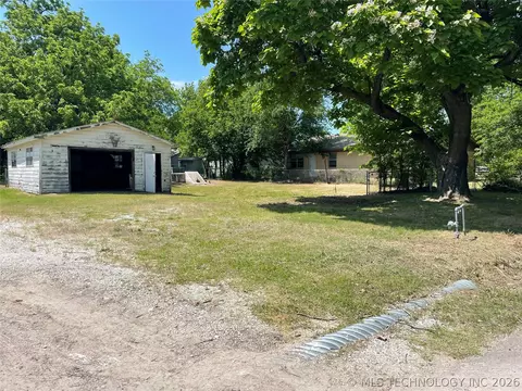 325 N Bluff St, Ada, OK 74820