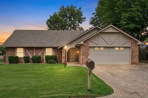 2648 W Dallas St, Broken Arrow, OK 74012