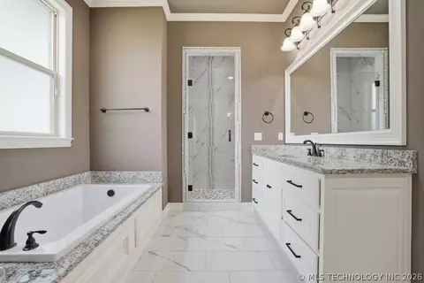 Bath - 2821 E 103rd Pl, Tulsa, OK 74137 photo 4 of 10