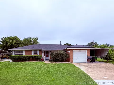 829 W 22nd, Ada, OK 74820