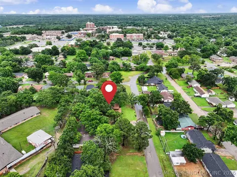 1010 Waco St, Durant, OK 74701