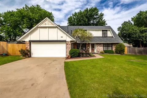 1626 S Beech Ct, Broken Arrow, OK 74012