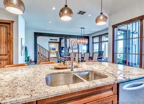 Kitchen - 166 Channel Rd, Eufaula, OK 74432 photo 7 of 9