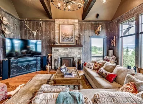 Living - 166 Channel Rd, Eufaula, OK 74432 photo 2 of 5
