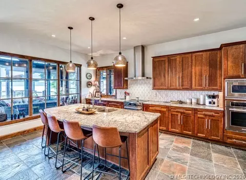 Kitchen - 166 Channel Rd, Eufaula, OK 74432 photo 5 of 9