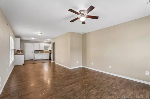 3113 E 12th St, Tulsa, OK 74104 photo 3