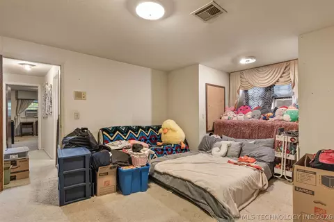 Bedroom - 7312 E 68th Pl, Tulsa, OK 74133 photo 7 of 7