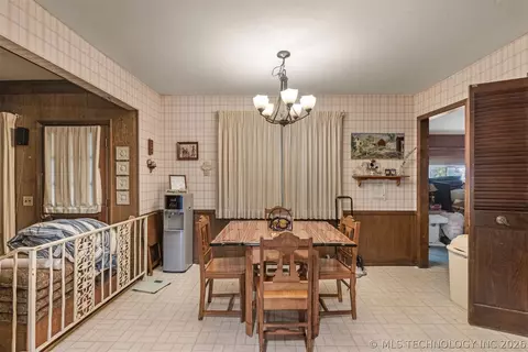 Dining - 7312 E 68th Pl, Tulsa, OK 74133 photo 6 of 6