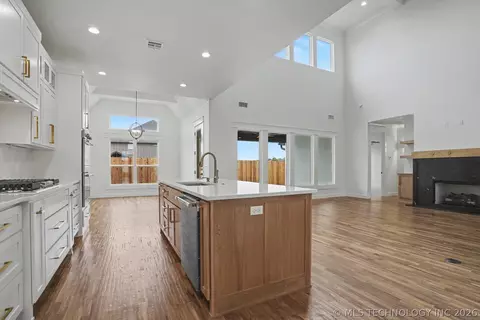 Other - 17298 E 45th Pl, Tulsa, OK 74134 photo 5 of 11