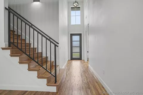Entry Way - 17298 E 45th Pl, Tulsa, OK 74134 photo 2 of 5