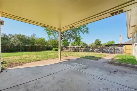 Exterior - 3748 E 48th Pl, Tulsa, OK 74135 photo 2 of 5