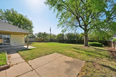 Exterior - 3748 E 48th Pl, Tulsa, OK 74135 photo 4 of 5