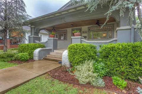 1832 E 16th Pl, Tulsa, OK 74104 photo 3
