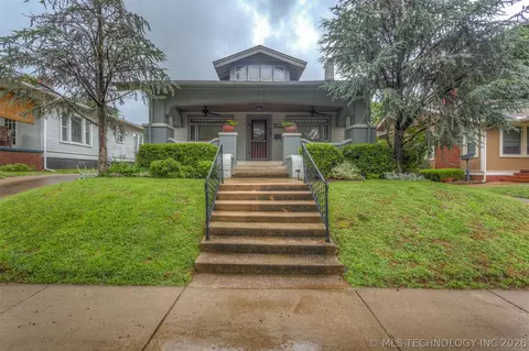 1832 E 16th Pl, Tulsa, OK 74104