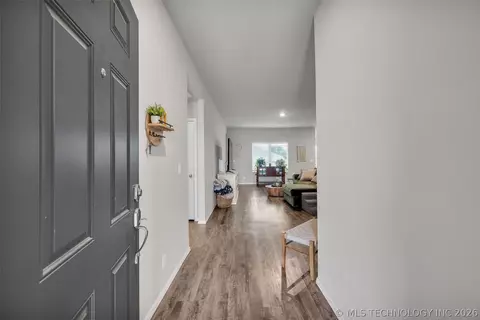 Entry Way - 23317 E 114th St S, Broken Arrow, OK 74014 photo 1 of 6