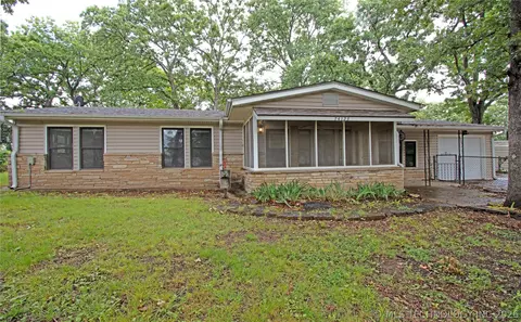 74123 Dogwood Rd, Wagoner, OK 74467