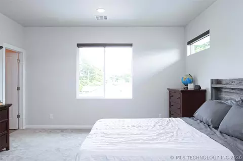 Bedroom - 3131 E 26th Pl, Tulsa, OK 74114 photo 4 of 9