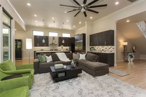Living - 3131 E 26th Pl, Tulsa, OK 74114 photo 7 of 9