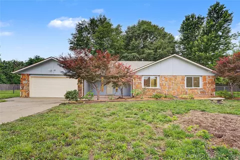 22510 E 98th St S, Broken Arrow, OK 74014