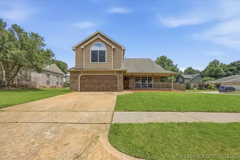 529 S Tamarack Ave, Broken Arrow, OK 74012
