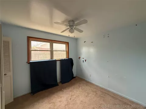 Bedroom - 8909 E 33rd Pl, Tulsa, OK 74145 photo 2 of 3
