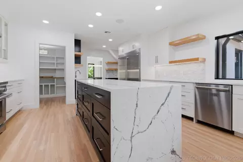 Kitchen - 1708 E 30th St, Tulsa, OK 74114 photo 6 of 9