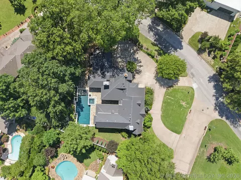 View/Area - 1708 E 30th St, Tulsa, OK 74114 photo 1 of 3