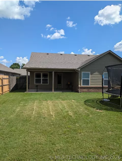 4013 W 103rd Ct S, Jenks, OK 74037