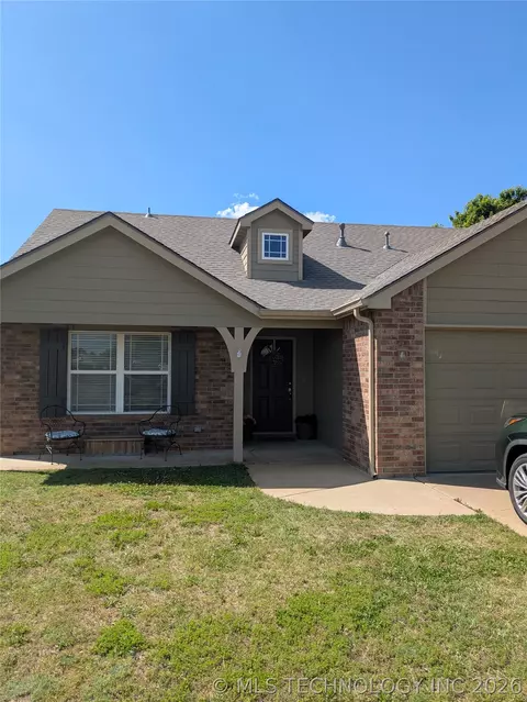 4013 W 103rd Ct S, Jenks, OK 74037