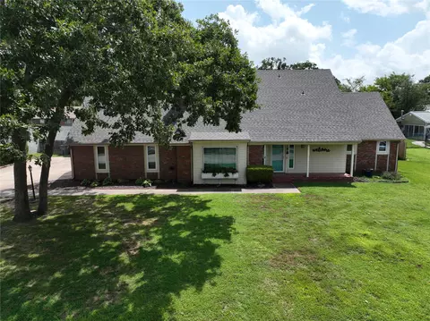 18 Dove Tree, Wewoka, OK 74884