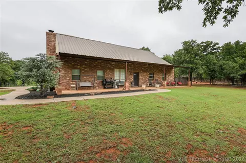 27059 Whispering Oaks, Blanchard, OK 73010
