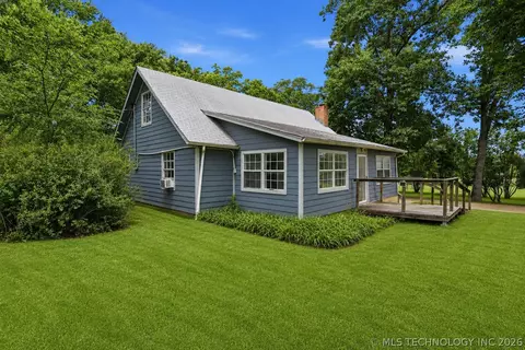 3715 Sawmill, Caddo, OK 74729