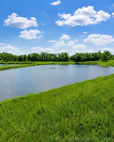 6841 N Mingo Rd, Owasso, OK 74117