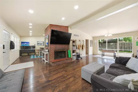 Other - 1708 E 60th Pl, Tulsa, OK 74105 photo 3 of 9