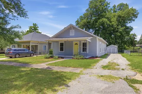612 S Walnut St, Sapulpa, OK 74066