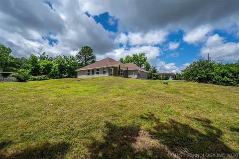 Exterior - 800 SE County Rd, Ada, OK 74820 photo 3 of 6