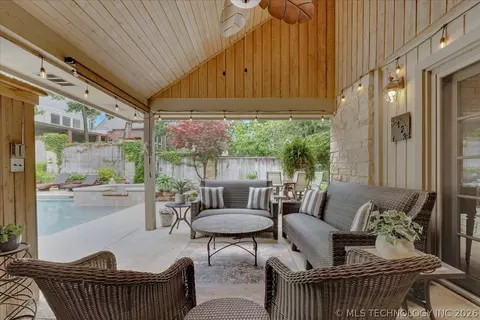 Exterior - 2917 E 68th St, Tulsa, OK 74136 photo 7 of 19
