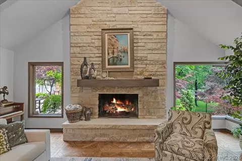 Living - 2917 E 68th St, Tulsa, OK 74136 photo 5 of 7