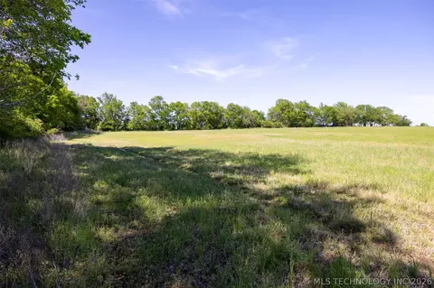 26 SE Lenapah St, Skiatook, OK 74070