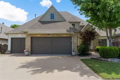 2708 E 140th Pl S, Bixby, OK 74008