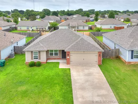 9175 S 253rd East Ave, Broken Arrow, OK 74014