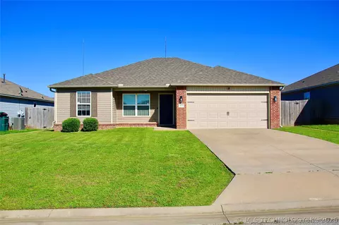 9175 S 253rd East Ave, Broken Arrow, OK 74014