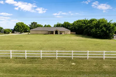 9998 N Millennium Jct, Sulphur, OK 73086