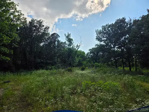 8111 N 449 Rd, Hulbert, OK 74441